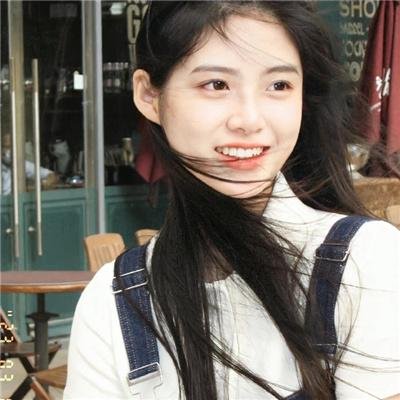 葛洛莉亚·贝尔